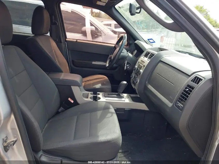 2012 FORD ESCAPE XLT