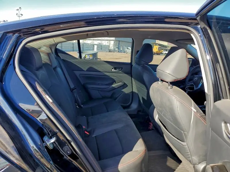 2024 NISSAN ALTIMA SR  