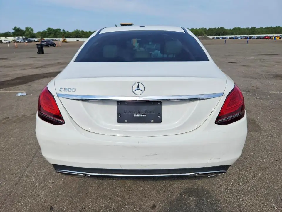 2021 MERCEDES-BENZ C 300  