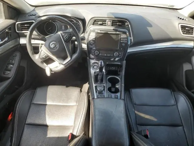 2021 NISSAN MAXIMA SV  