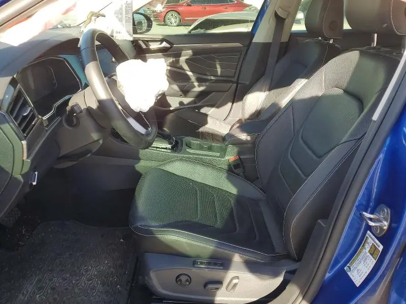 2024 VOLKSWAGEN JETTA SEL  