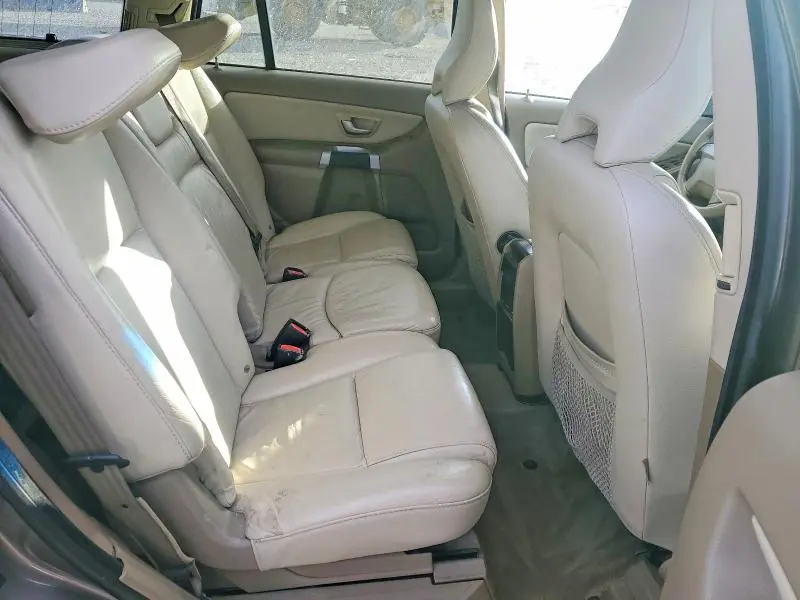 2012 VOLVO XC90 3.2  