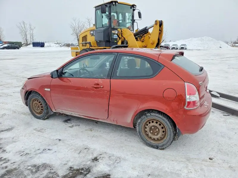 2010 HYUNDAI ACCENT SE  