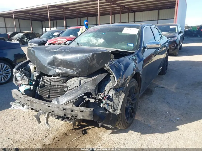 2019 CHRYSLER 300 LIMITED