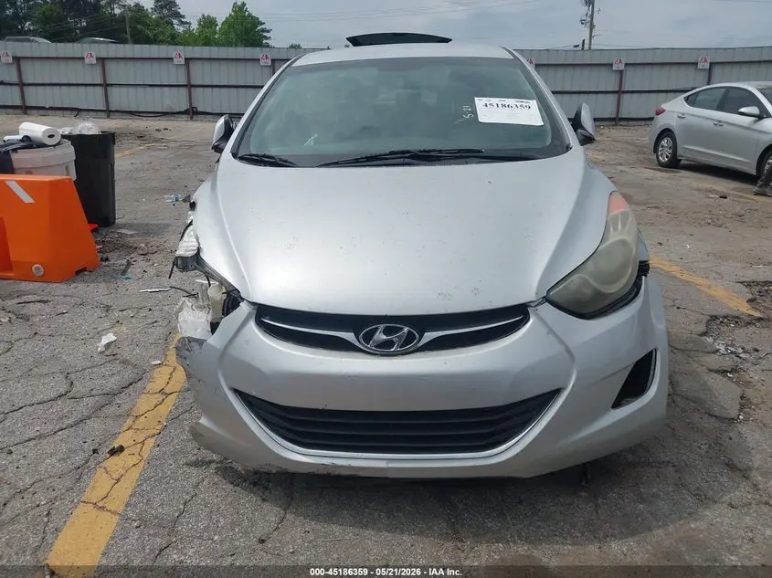 2013 HYUNDAI ELANTRA GLS