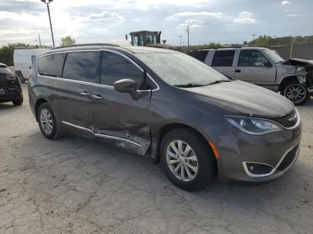 2017 CHRYSLER PACIFICA TOURING L  