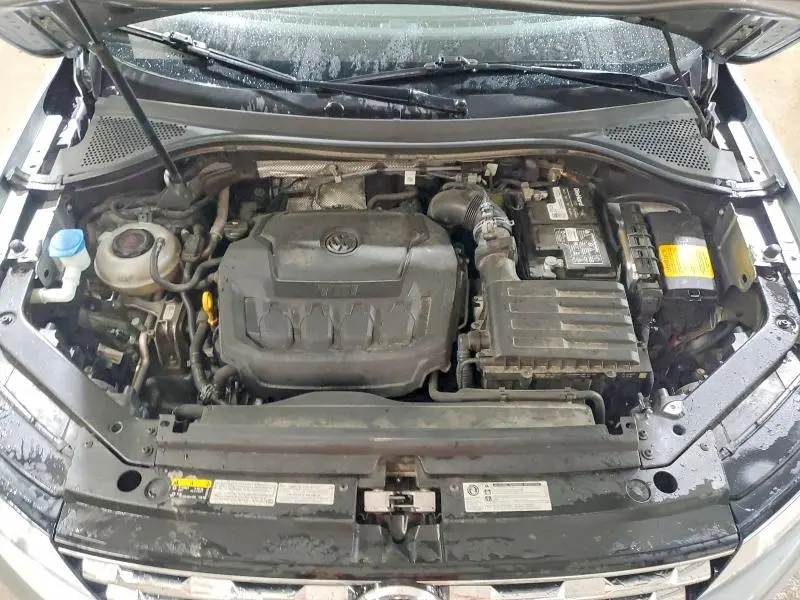 2020 VOLKSWAGEN TIGUAN SE  