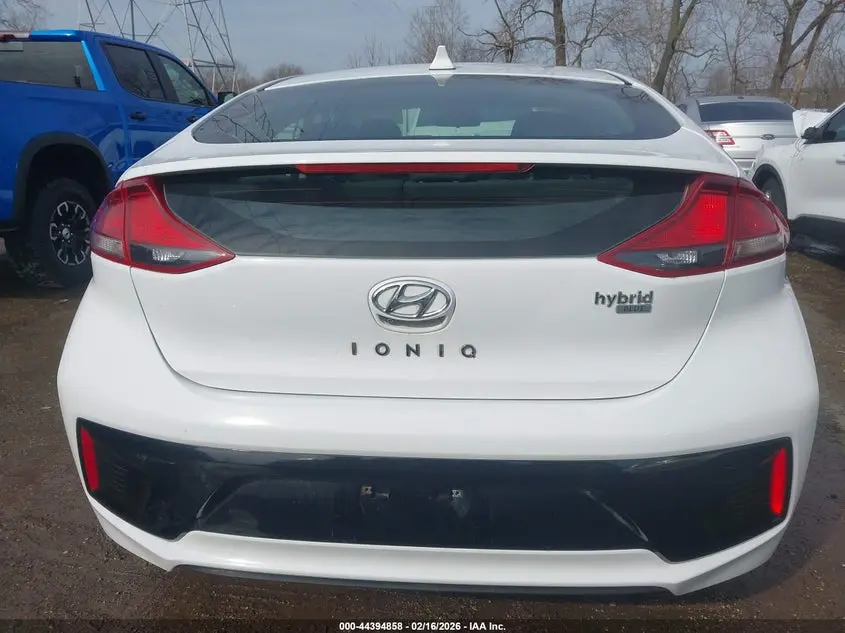 2018 HYUNDAI IONIQ HYBRID BLUE
