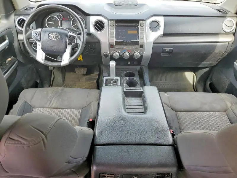 2016 TOYOTA TUNDRA SR5  