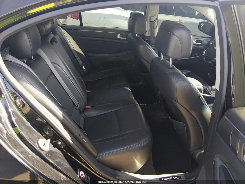 2012 HYUNDAI GENESIS 4.6