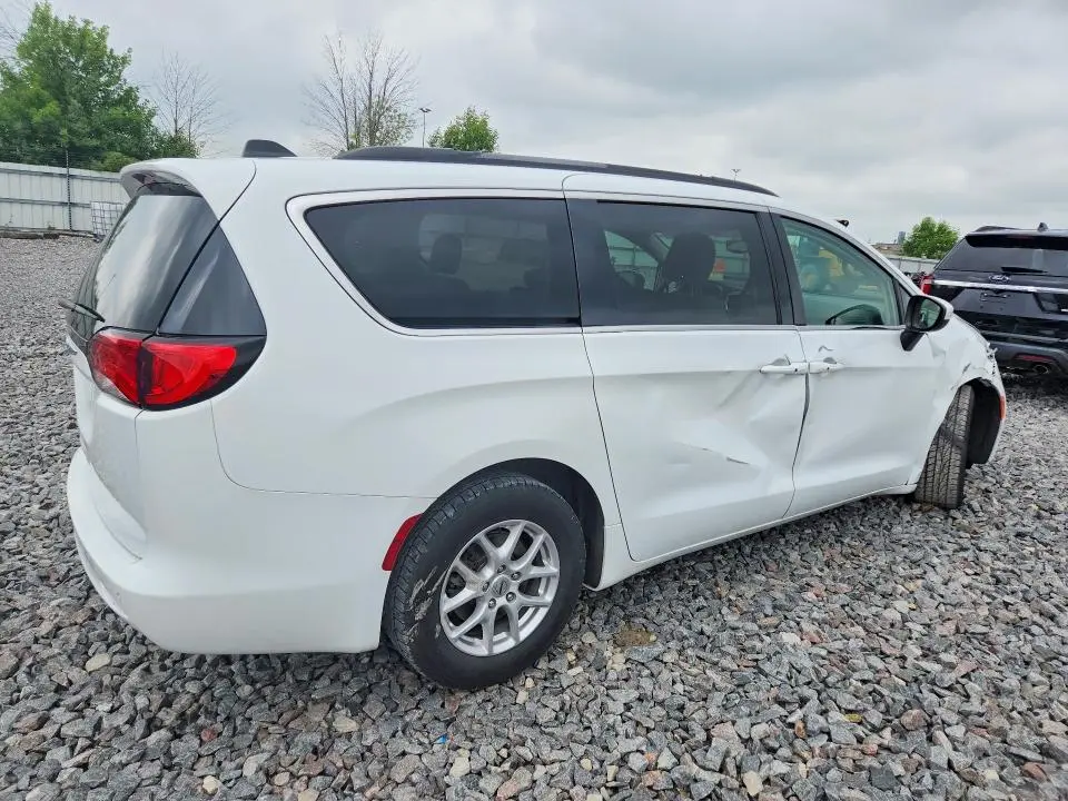 2021 CHRYSLER VOYAGER LXI  