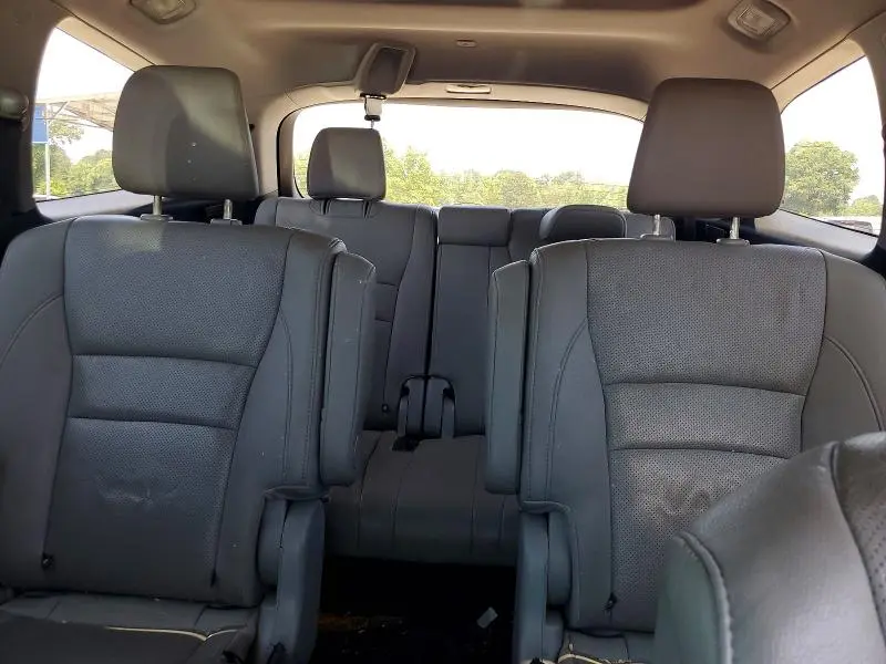 2016 HONDA PILOT ELITE  