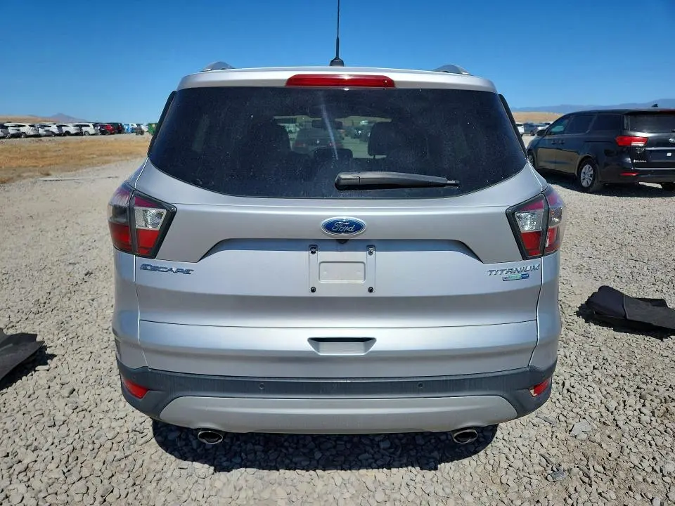 2017 FORD ESCAPE TITANIUM  