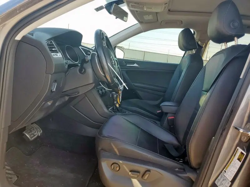 2018 VOLKSWAGEN TIGUAN SE  
