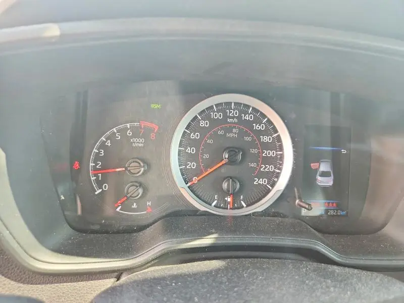 2022 TOYOTA COROLLA SE  