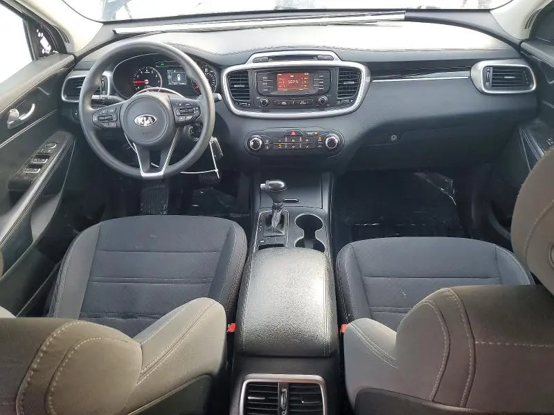 2017 KIA SORENTO LX V6  