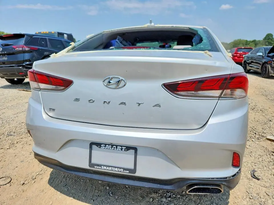 2019 HYUNDAI SONATA SE  