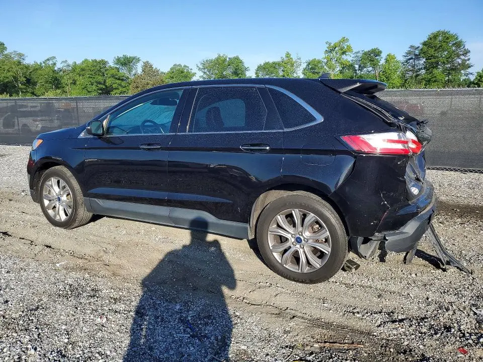 2022 FORD EDGE TITANIUM  