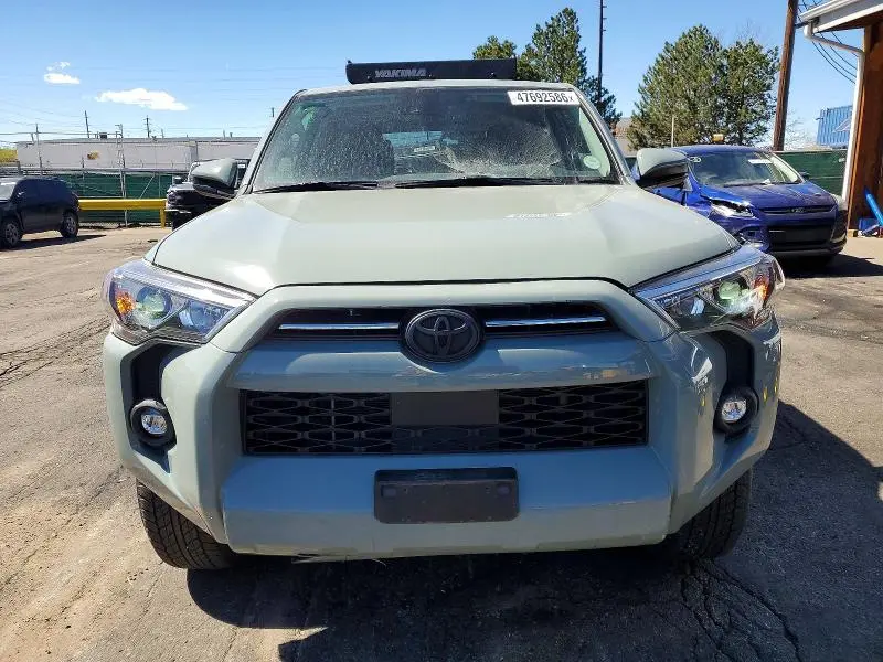 2022 TOYOTA 4RUNNER TRAIL SPECIAL EDITION  