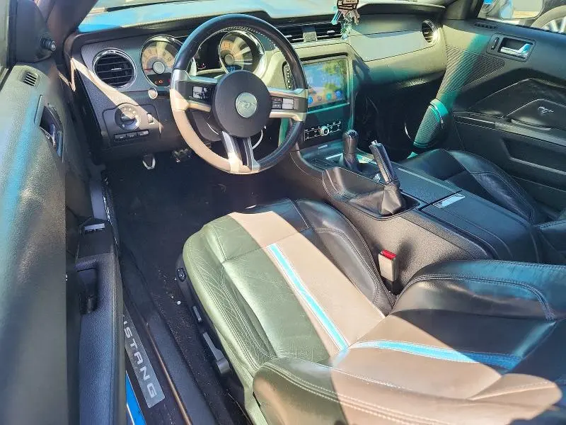 2010 FORD MUSTANG GT  