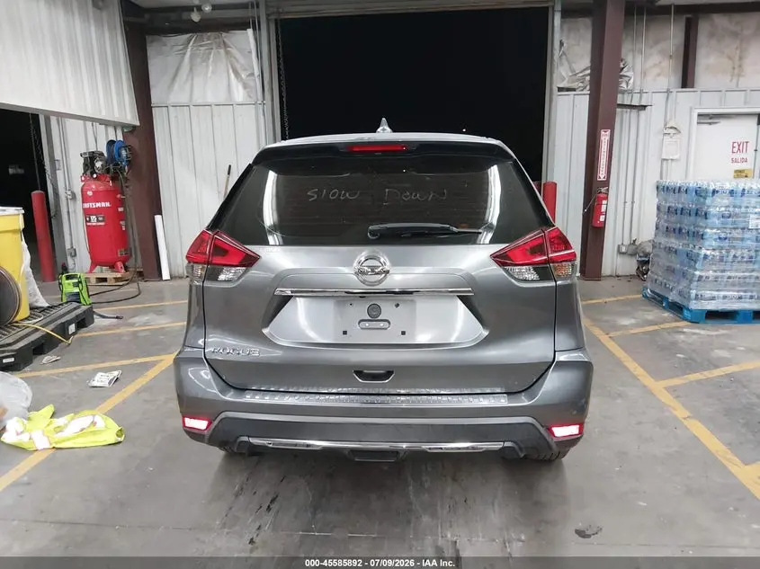 2018 NISSAN ROGUE S