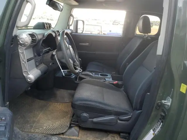 2010 TOYOTA FJ CRUISER   