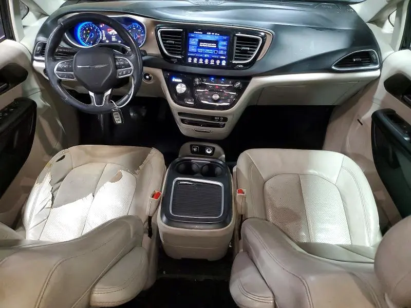 2017 CHRYSLER PACIFICA TOURING L PLUS  