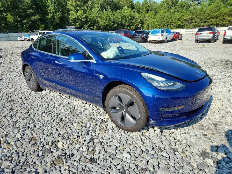 2018 TESLA MODEL 3   