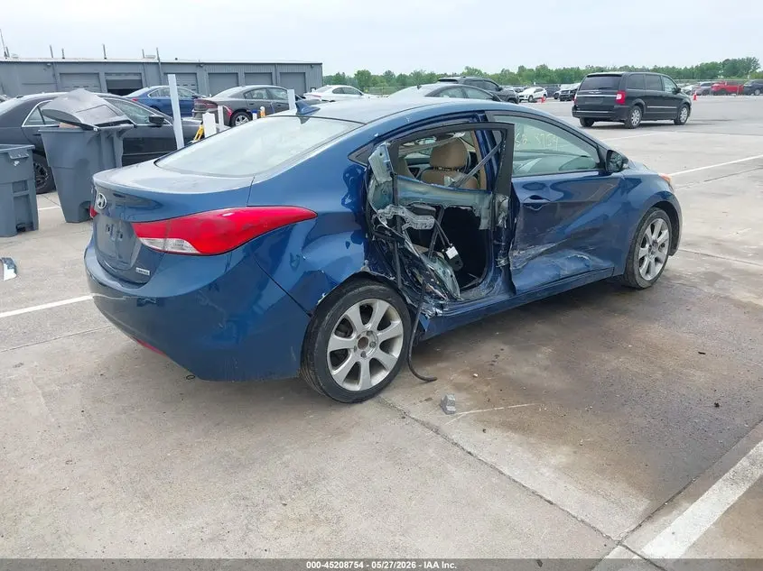 2013 HYUNDAI ELANTRA LIMITED