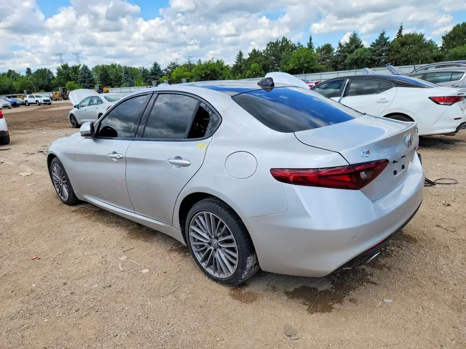 2017 ALFA ROMEO GIULIA TI Q4  