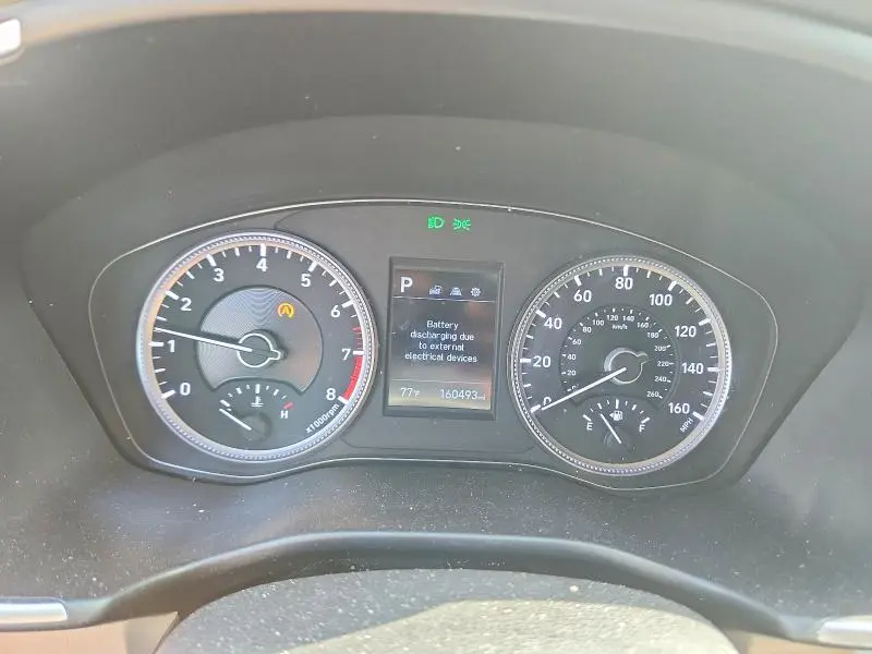 2020 HYUNDAI SANTA FE SE  