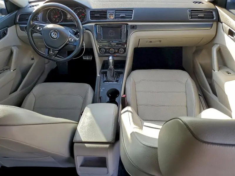 2017 VOLKSWAGEN PASSAT R-LINE  