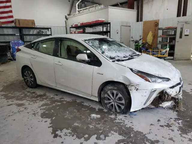 2020 TOYOTA PRIUS LE  