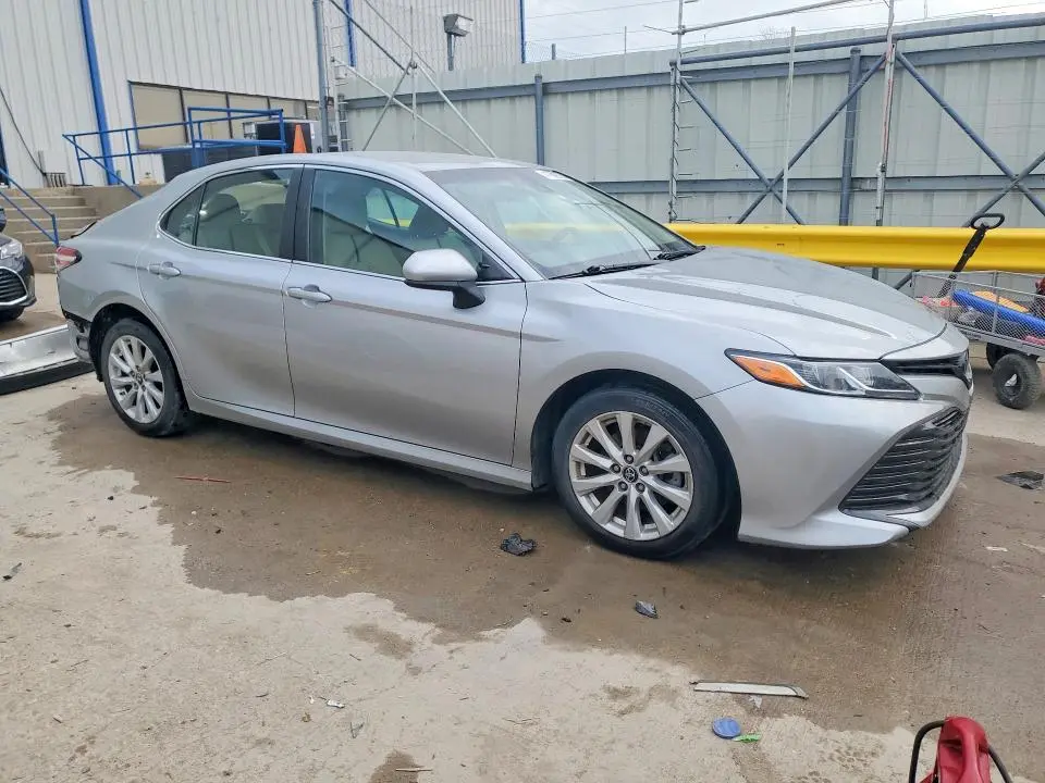2018 TOYOTA CAMRY LE  