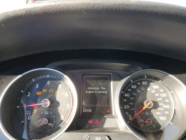 2021 VOLKSWAGEN GTI S  