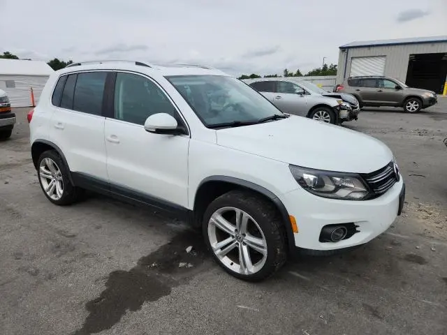 2016 VOLKSWAGEN TIGUAN S  