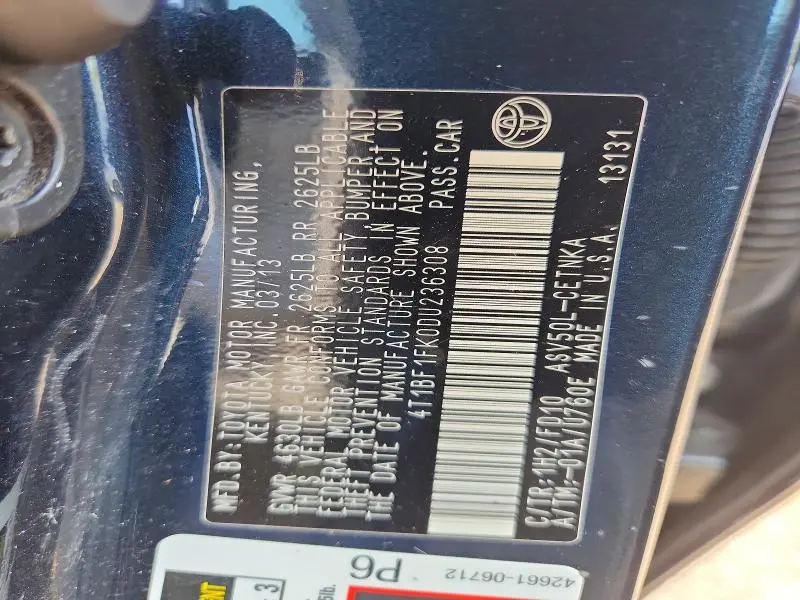 2013 TOYOTA CAMRY LE  