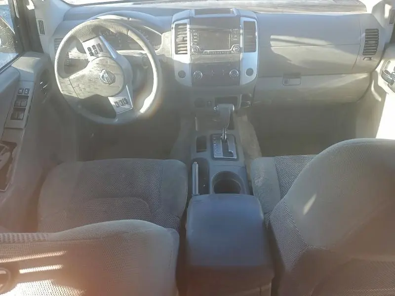 2016 NISSAN FRONTIER S  