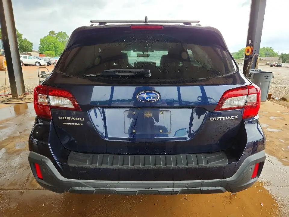 2018 SUBARU OUTBACK TOURING  