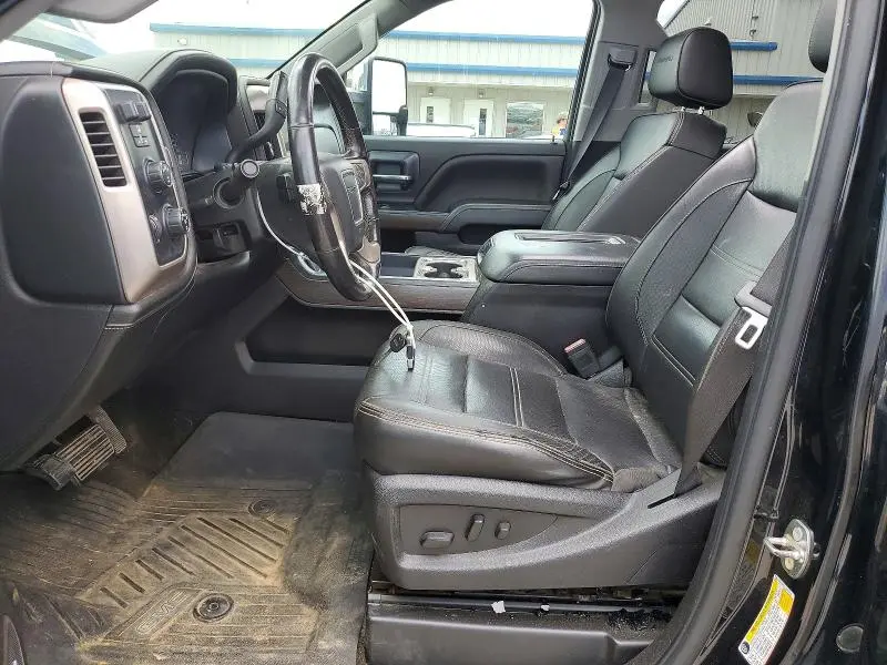 2018 GMC SIERRA K2500 DENALI  
