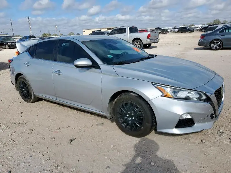 2020 NISSAN ALTIMA S  