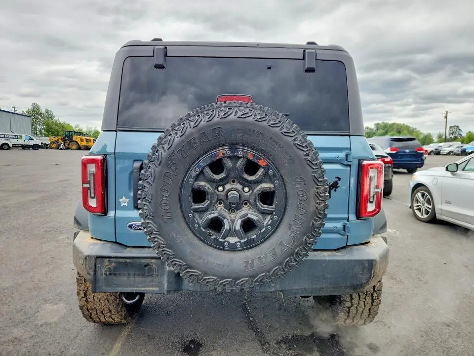 2022 FORD BRONCO BASE  