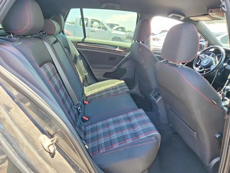 2016 VOLKSWAGEN GTI S  