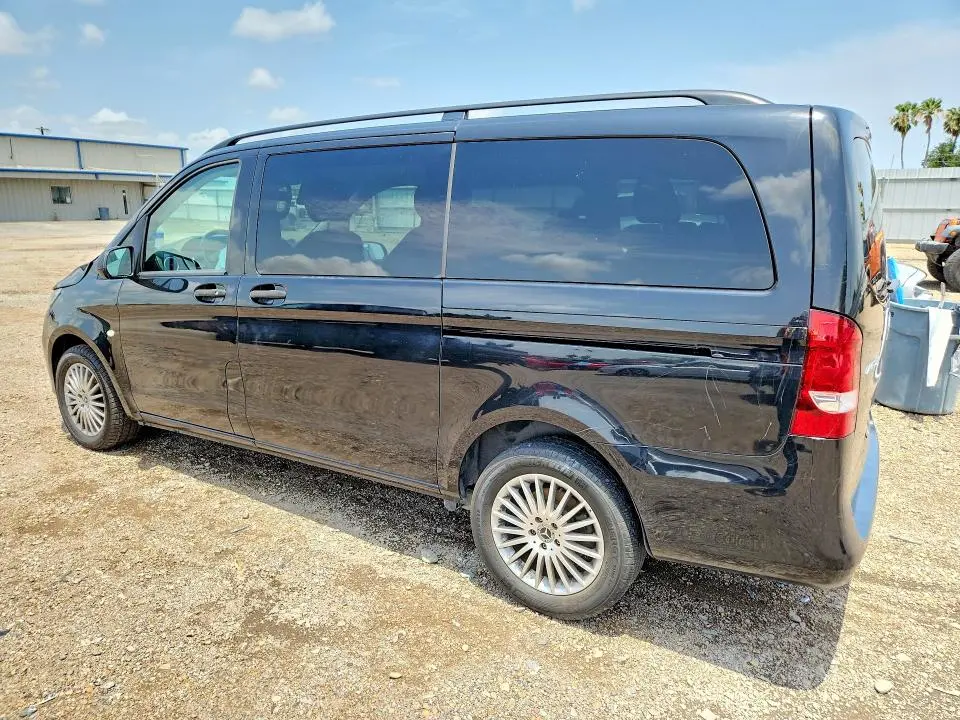 2018 MERCEDES-BENZ METRIS   