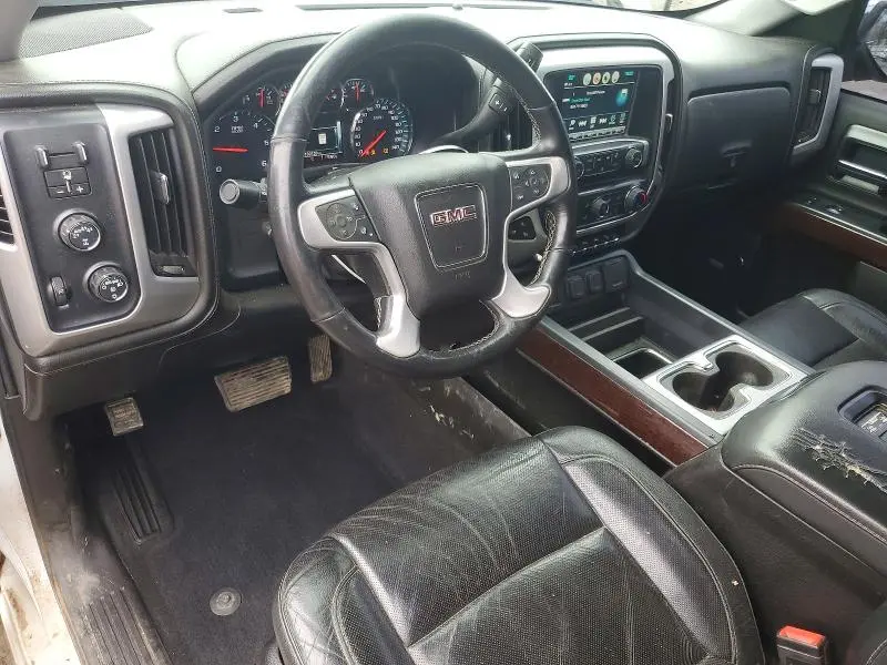 2018 GMC SIERRA K1500 SLT  