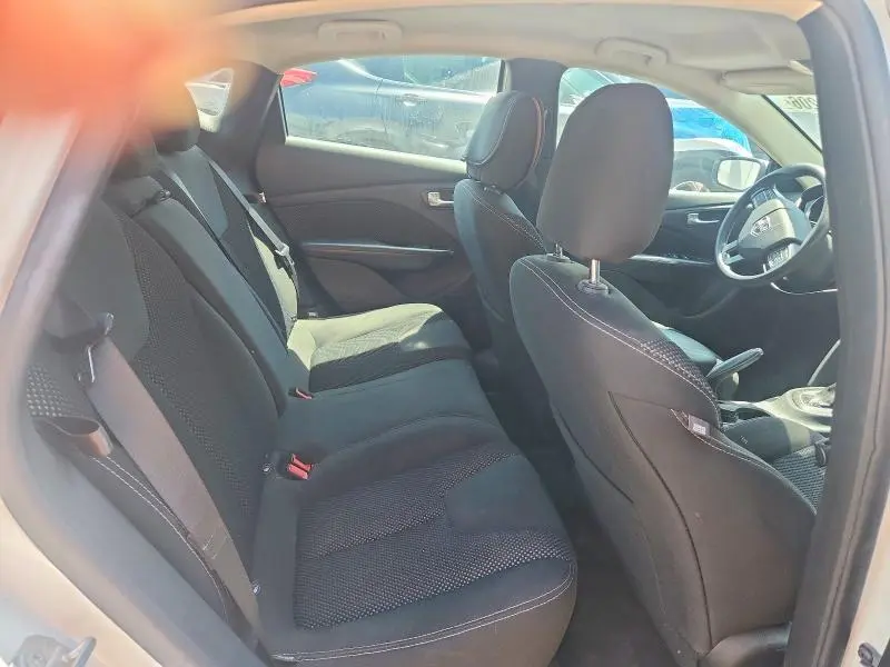 2016 DODGE DART SXT  