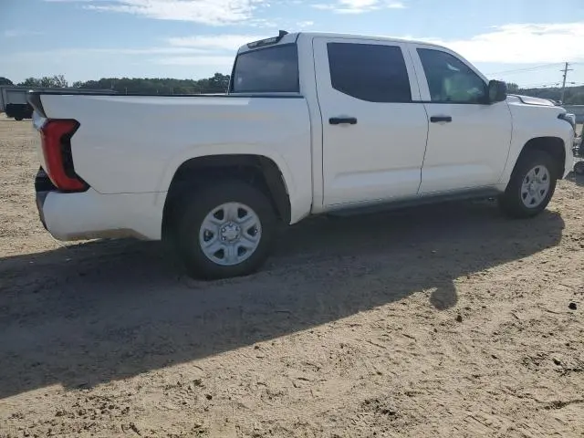2025 TOYOTA TUNDRA CREWMAX SR  