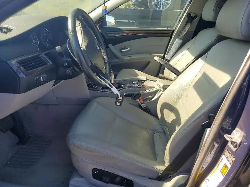 2010 BMW 528 I  
