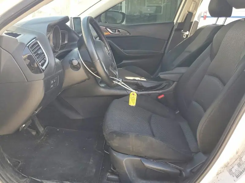 2016 MAZDA 3 TOURING  