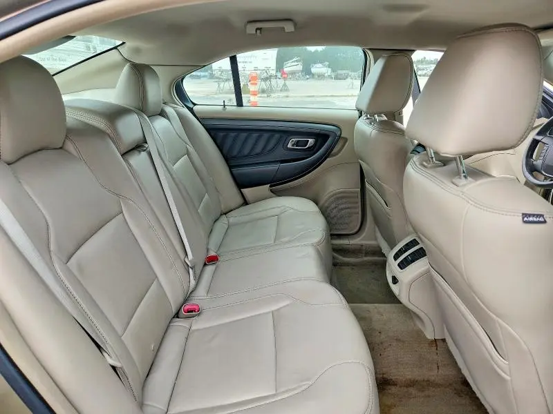 2011 FORD TAURUS SEL  